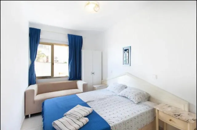 Seaview Apartment At The Beach Pineda de Mar 0*,  İspanya