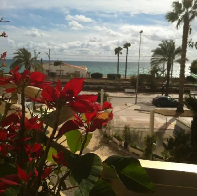 Seaview Apartment At The Beach Pineda de Mar